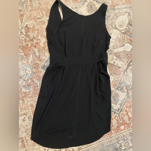 Wilfred backless silk mini dress - Picture 5 of 5